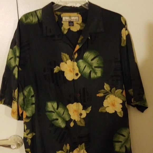 Tommy Bahama Other - Tommy bahama nice gift on father's day